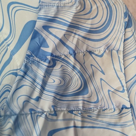 Wild Fable Puffer - Picture 3 of 3